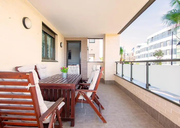 Suite Home Los Alamos Sol, Playa Y Golf , Parking&Wifi